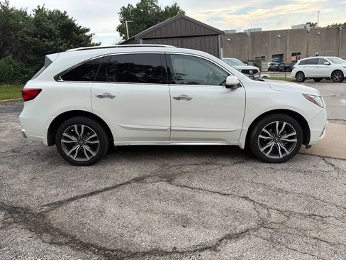 Used 2019 Acura MDX SH-AWD w/ Advance Package image 4
