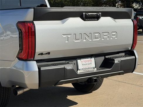 New 2026 Toyota Tundra SR image 6