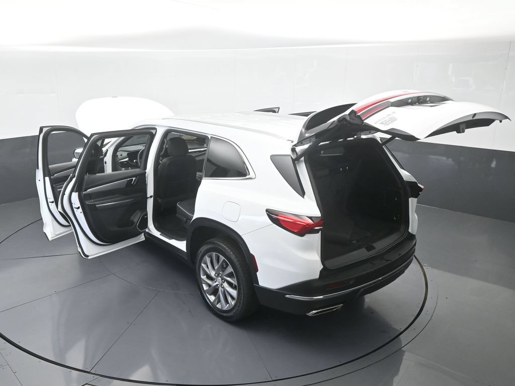 Used 2026 Buick Enclave Preferred w/ LPO, Floor Liner Package FWD image 72