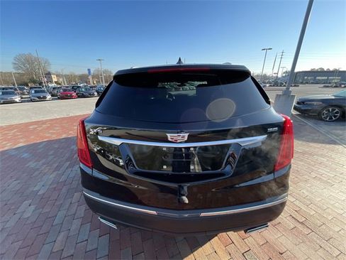 Used 2019 Cadillac XT5 Base image 17