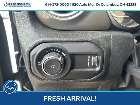 Used 2023 Jeep Wrangler Sahara w/ Cold Weather Group image 15