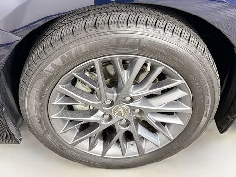 Used 2018 Lexus ES 350 image 32