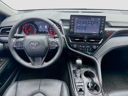 Used 2024 Toyota Camry XSE image 14