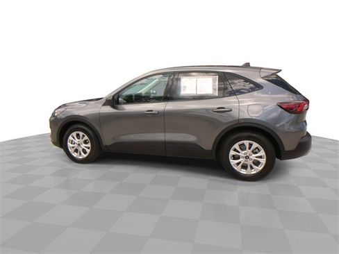 Used 2025 Ford Escape Active w/ Tech Pack #1 image 8