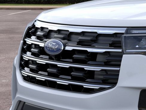 New 2026 Ford Explorer Active w/ Active Comfort Package RWD image 17