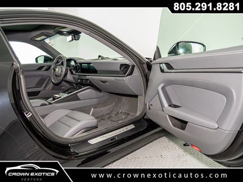 Used 2021 Porsche 911 Carrera 4S image 43