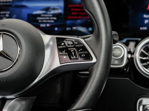 Used 2024 Mercedes-Benz GLA 250 image 22