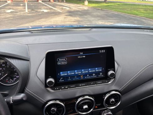 Used 2025 Nissan Sentra SV FWD image 17