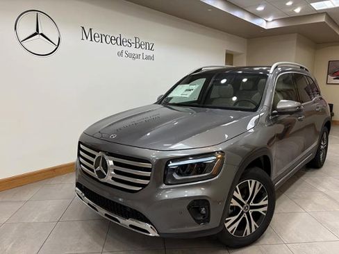 New 2026 Mercedes-Benz GLB 250 image 1