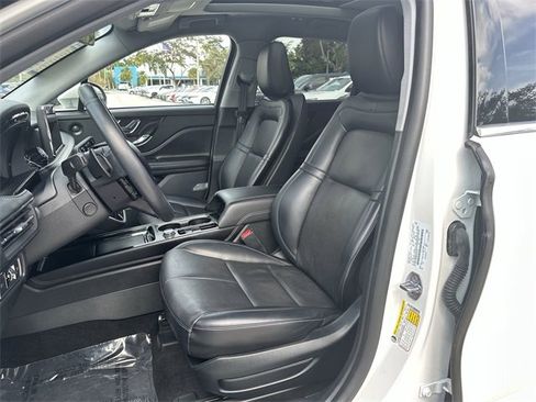 Used 2022 Lincoln Corsair Reserve w/ Luxury Package image 13