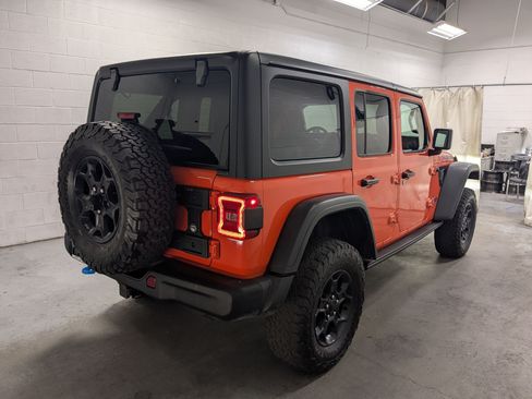 Used 2023 Jeep Wrangler Unlimited Rubicon 4xe AWD/4WD image 7