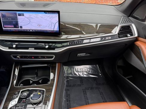 Certified 2024 BMW X5 xDrive40i w/ Executive Package image 17