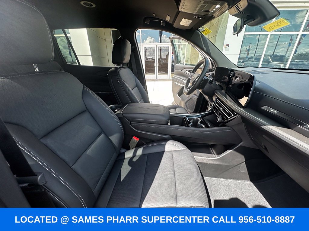Used 2026 Chevrolet Traverse LT AWD/4WD image 31