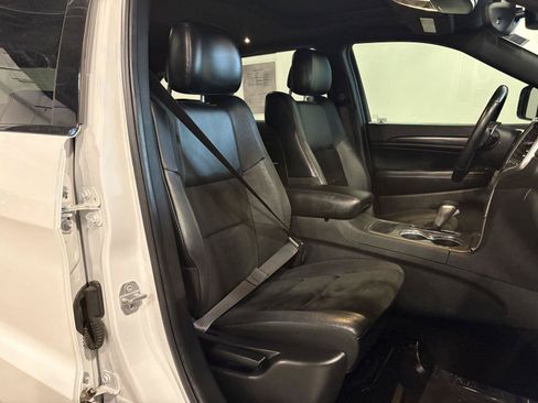 Used 2017 Jeep Grand Cherokee Altitude AWD/4WD image 18