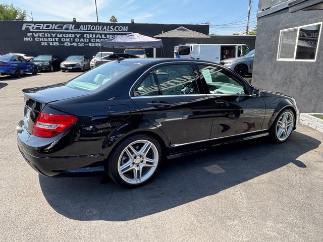 Used 2014 Mercedes-Benz C 250 Sedan image 29