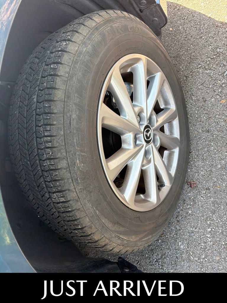 Certified 2024 MAZDA CX-5 AWD 2.5 S w/ Select Package image 9
