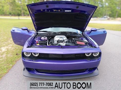 Used 2023 Dodge Challenger SRT Hellcat RWD image 1