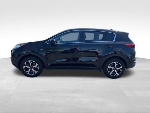 Certified 2021 Kia Sportage LX image 5