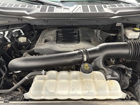 Used 2023 Ford F150 Lariat w/ Equipment Group 502A High AWD/4WD image 28