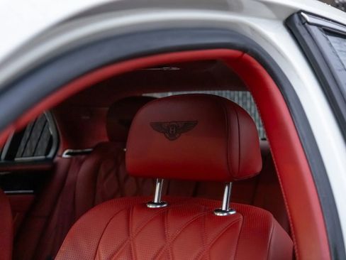 Used 2015 Bentley Flying Spur V8 image 41