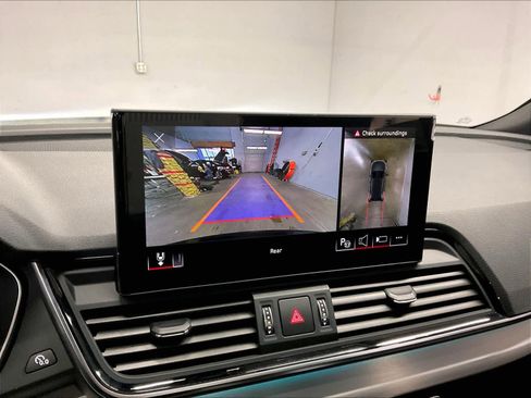 Certified 2023 Audi Q5 e Prestige w/ Prestige Package image 22