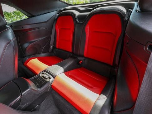 Used 2018 Chevrolet Camaro LT RWD image 25