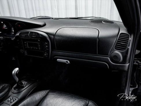 Used 2004 Porsche 911 GT3 RWD image 43