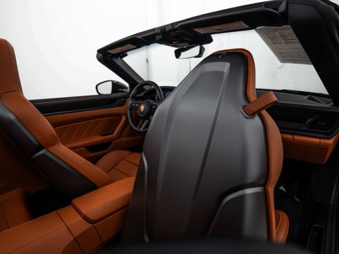 Certified 2026 Porsche 911 Carrera S RWD image 14