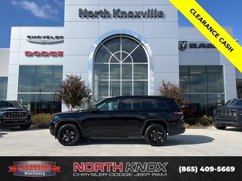 New 2025 Jeep Grand Cherokee L Altitude image 2