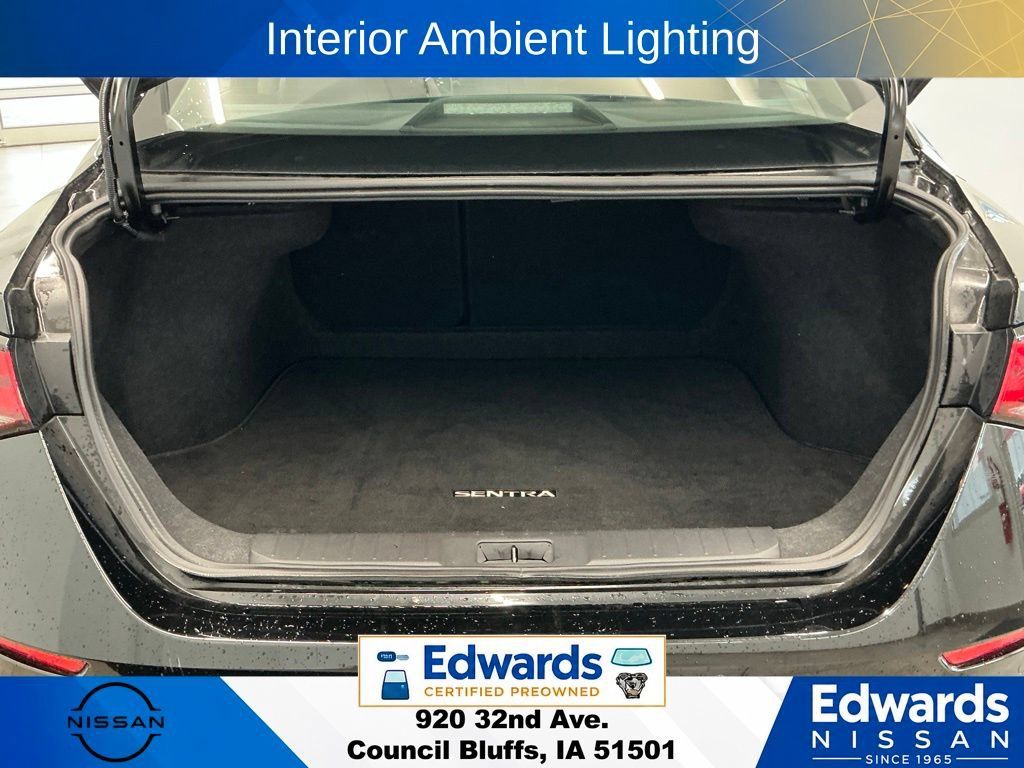 Used 2025 Nissan Sentra S w/ Lighting Package FWD image 10