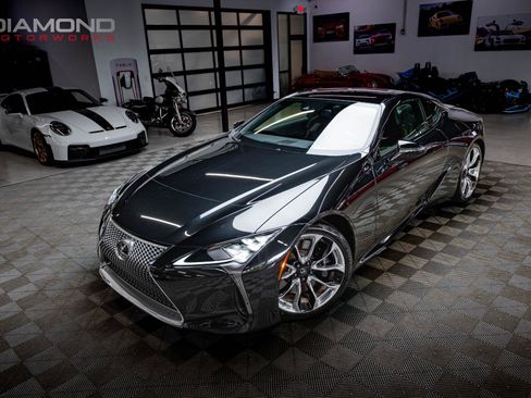 Used 2018 Lexus LC 500 Coupe w/ Sport Package RWD image 23