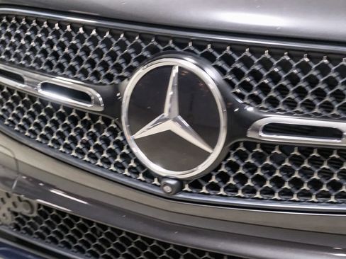 Used 2023 Mercedes-Benz GLC 300 4MATIC image 20