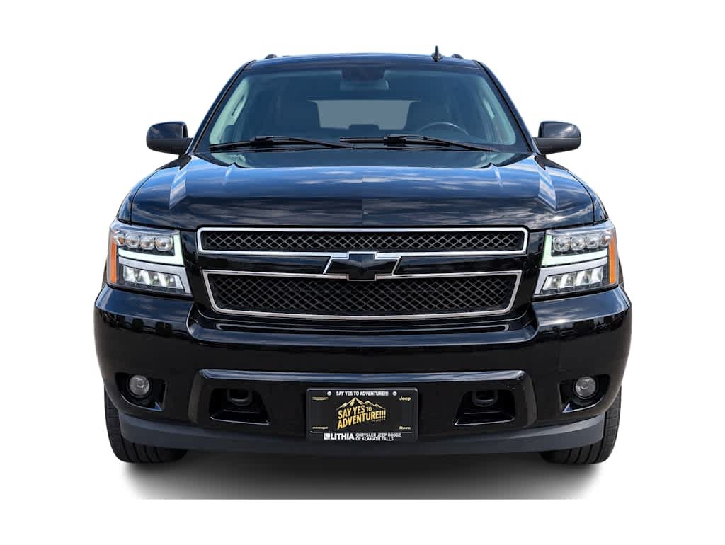 Used 2007 Chevrolet Suburban LT w/ LT Preferred Equipment Group AWD/4WD image 2