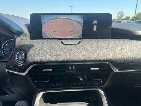 Used 2025 MAZDA CX-90 3.3 Turbo w/ Preferred Package AWD/4WD image 17