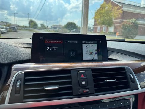 Used 2019 BMW 430i xDrive Convertible w/ Convenience Package AWD/4WD image 27