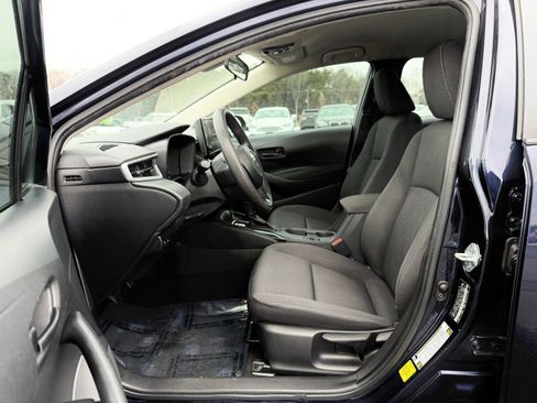 Used 2023 Toyota Corolla LE image 13