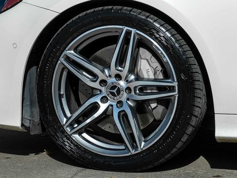 Used 2018 Mercedes-Benz E 400 Coupe image 46