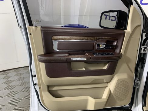 Used 2017 RAM 1500 Laramie Longhorn image 13