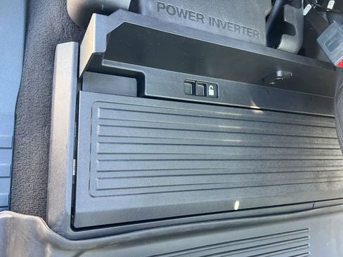 Used 2022 Ford F450 Limited w/ FX4 Off-Road Package image 84