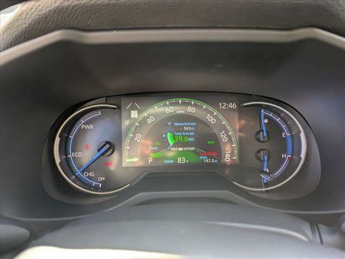 Used 2025 Toyota RAV4 XLE image 10