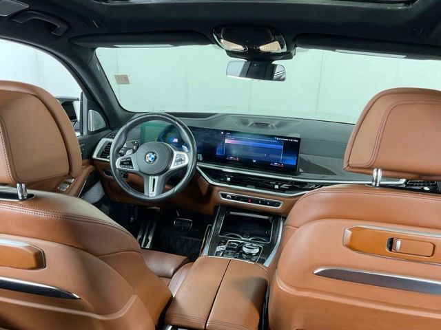 Used 2023 BMW X7 M60i w/ Executive Package AWD/4WD image 34