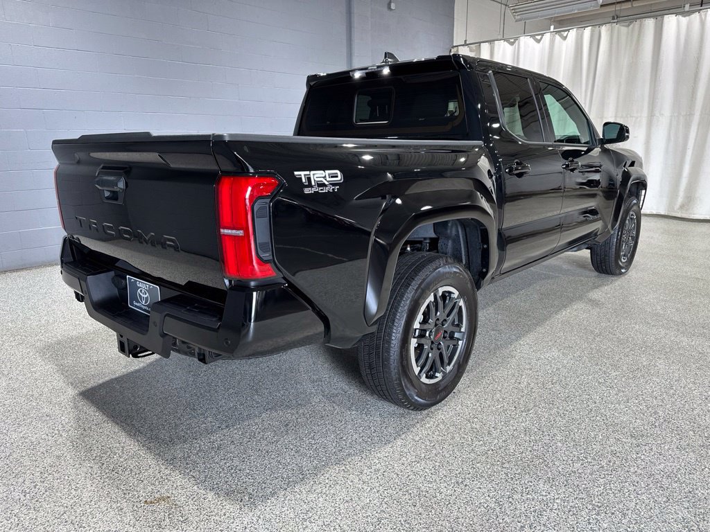 Certified 2026 Toyota Tacoma TRD Sport w/ TRD Sport Upgrade Package AWD/4WD image 5