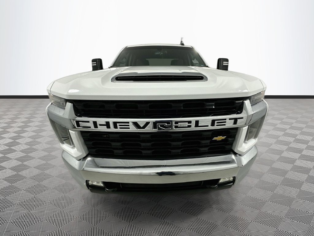 Used 2021 Chevrolet Silverado 2500 LT w/ Convenience Package AWD/4WD image 2