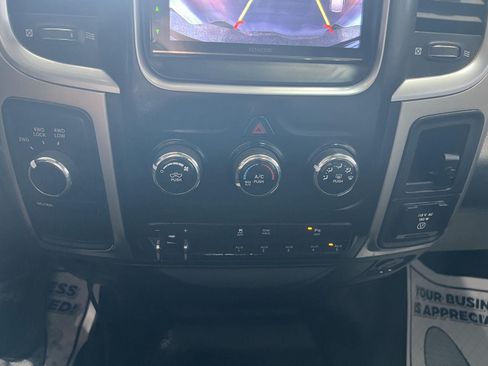 Used 2015 RAM 2500 SLT w/ Protection Group AWD/4WD image 16