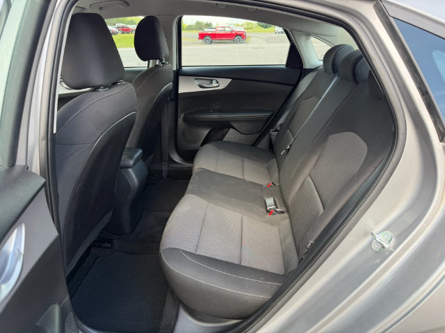 Used 2023 Kia Forte LXS FWD image 8