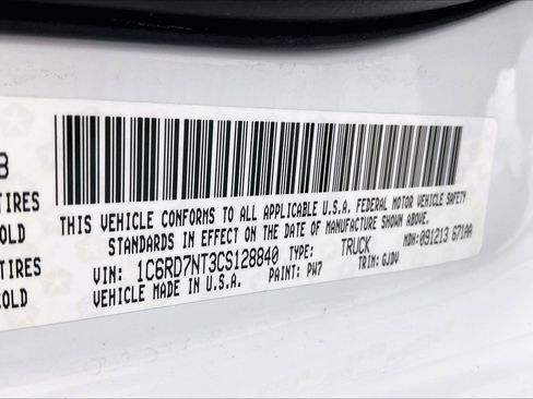 Used 2012 RAM 1500 Laramie w/ Protection Group image 34
