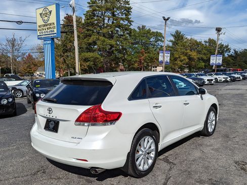 Used 2012 Toyota Venza XLE image 7