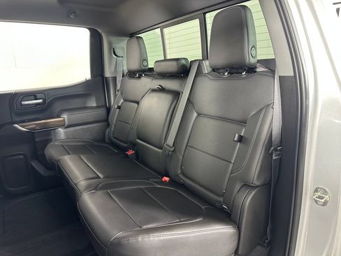 Used 2019 Chevrolet Silverado 1500 LT Trail Boss AWD/4WD image 19