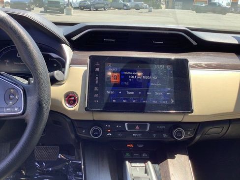 Used 2019 Honda Clarity Plug-In Hybrid image 17