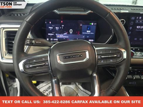 Used 2023 GMC Canyon Denali image 6